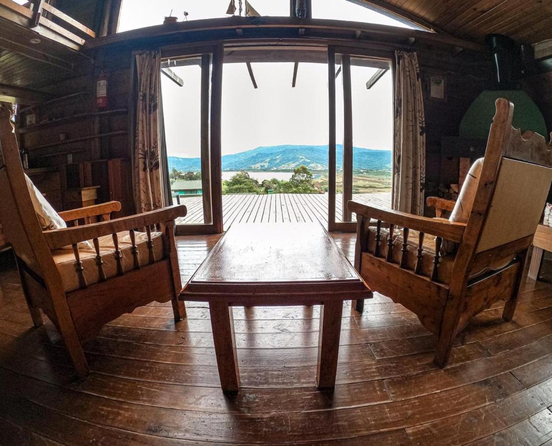 Chale Da Ferrugem Villa กาโรปาบา ภายนอก รูปภาพ